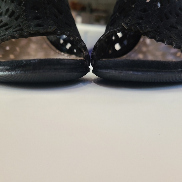 PRADA Luxe Laser Cut Out Suede peep toe Bootie Ankle Zip 36 - Picture 5 of 9